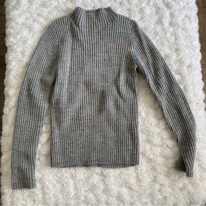 Uniqlo turtleneck